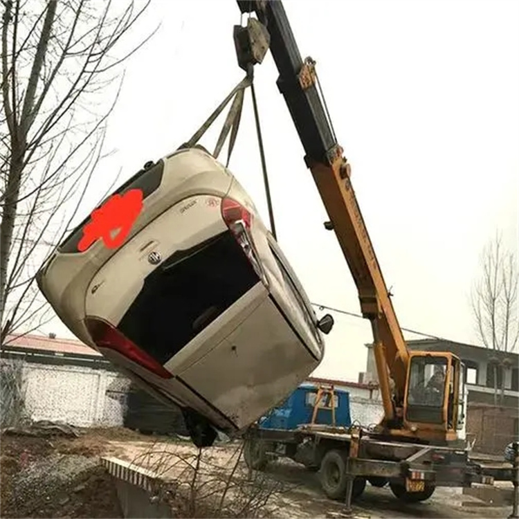 大岭山镇随时待命，吊车24小时道路救援服务全解析