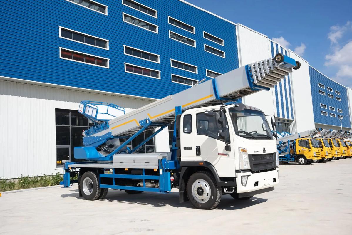 大岭山镇出租云梯车高空作业车 建筑垃圾搬运